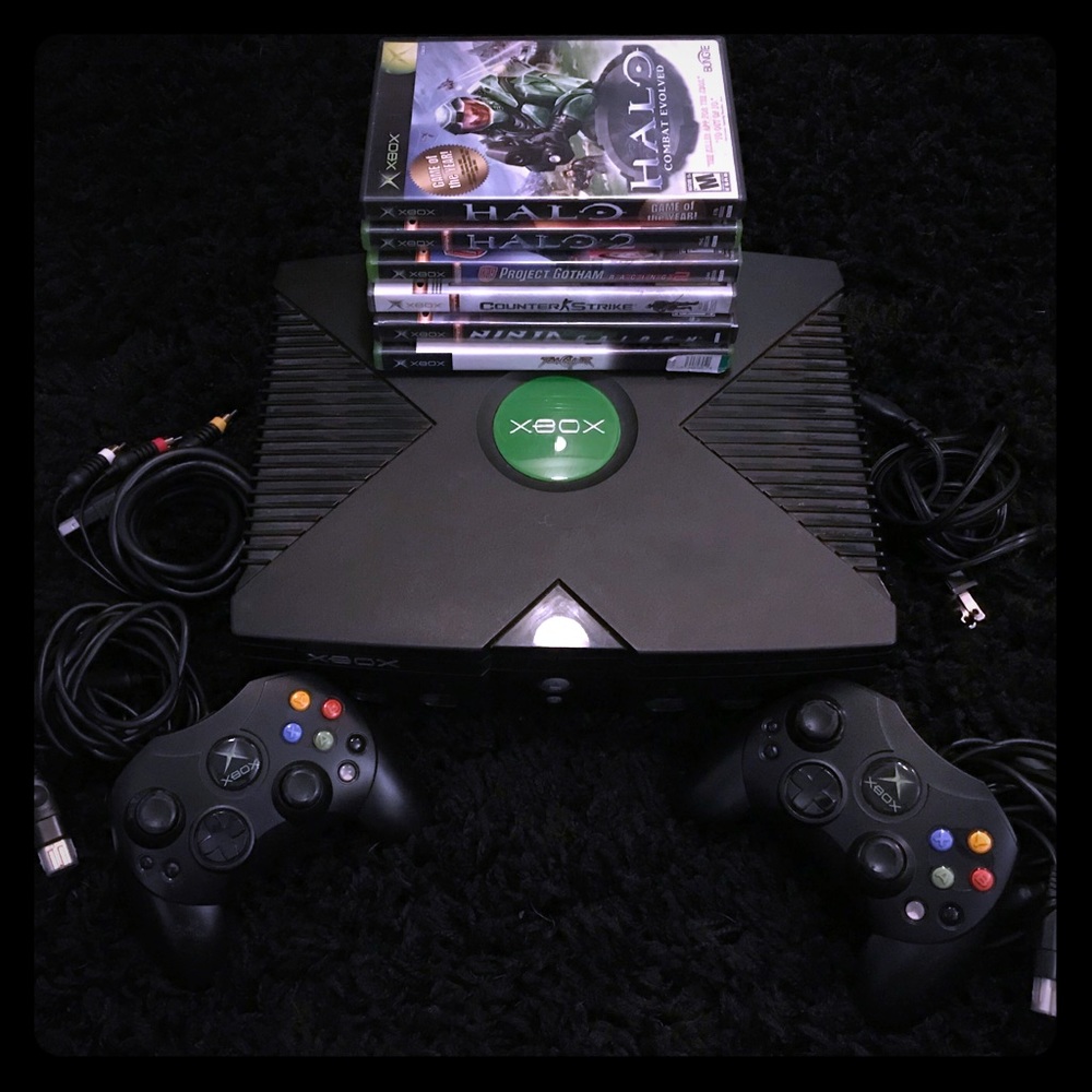 SOLD Original Xbox Bundle